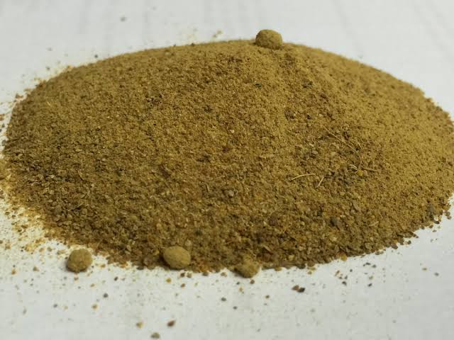 Nur kachur  ثابت نر کچور